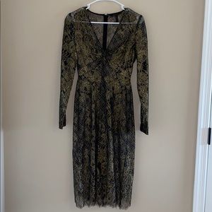 Open sleeve BCBG dress